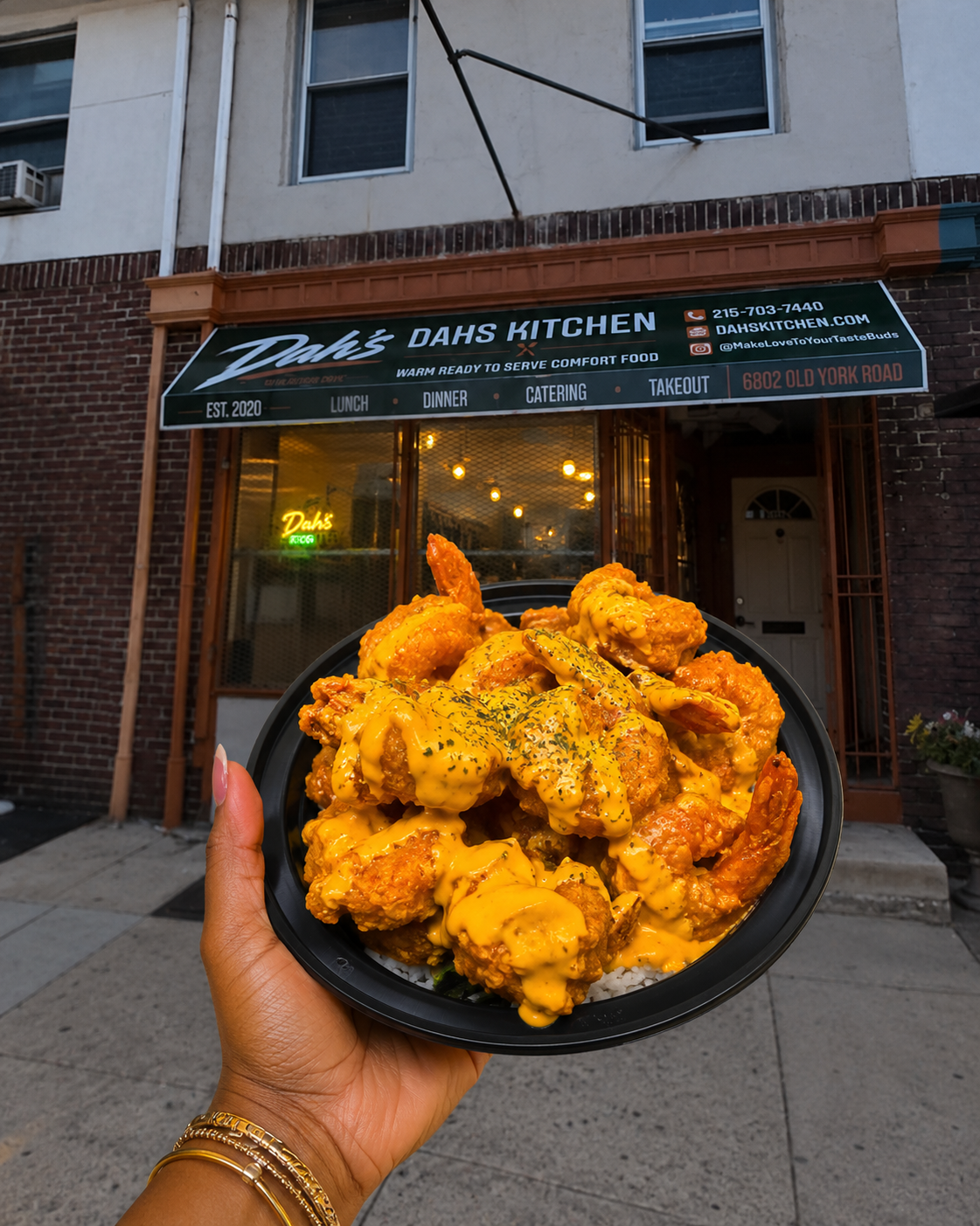 Dah's Kitchen shopfront on Old York Road — soul food in Philadelphia